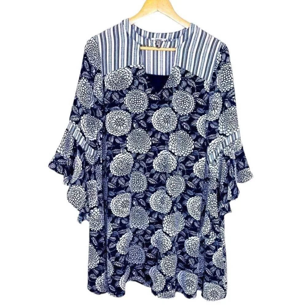 Jodifl navy white floral ball-sleeve boho dress size medium